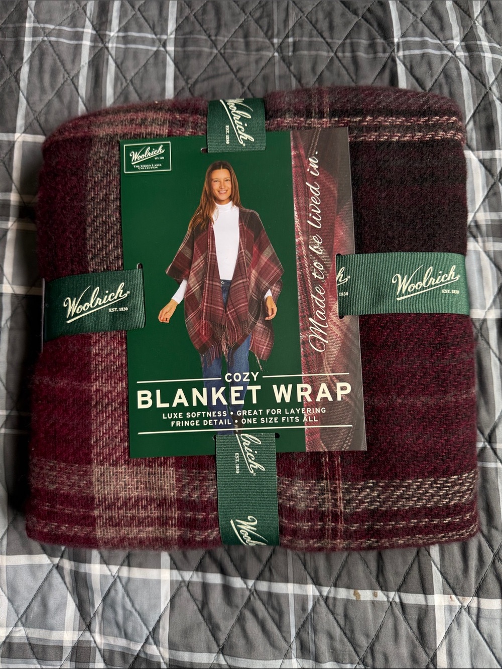 Woolrich Burgundy Plaid Cozy Blanket Wrap with Fringe NWT OS Ret $70 Giftable